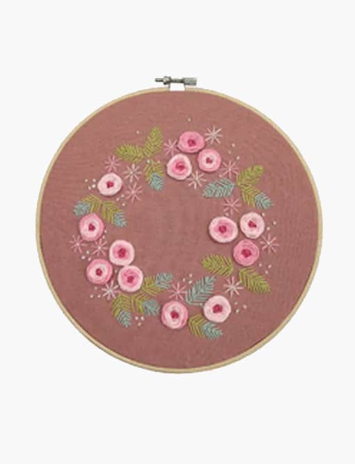 Daphne's Diary Embroidery old pink ‘flowers’