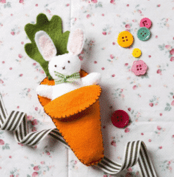 Kit de bricolage lapin en carotte en feutre